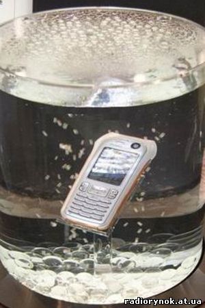 Телефон попал в воду